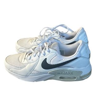 Nike Women’s Air Max Excee Sneakers Size 10